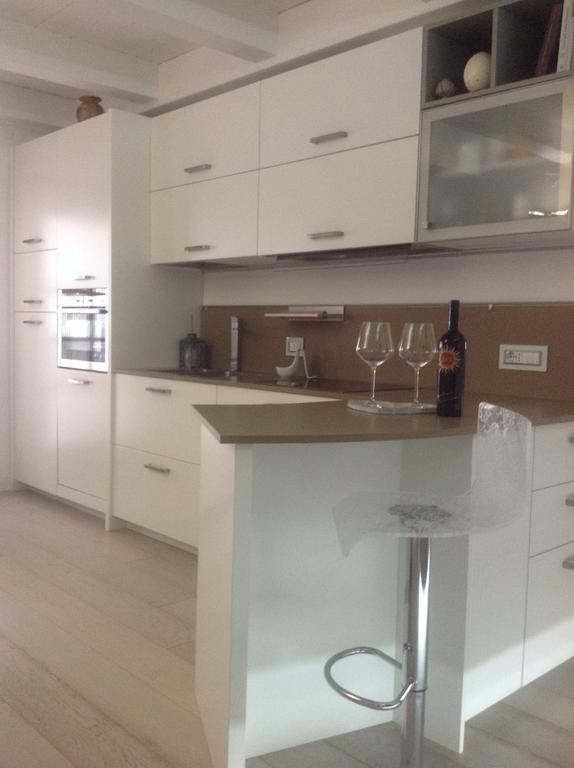 Home White Laives Zewnętrze zdjęcie