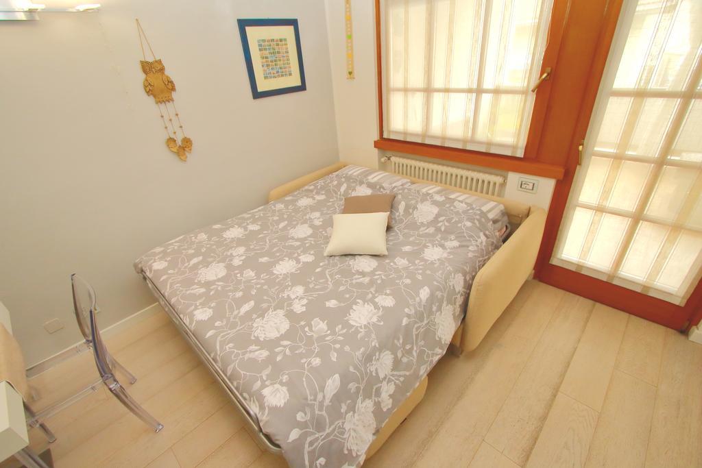 Home White Laives Zewnętrze zdjęcie
